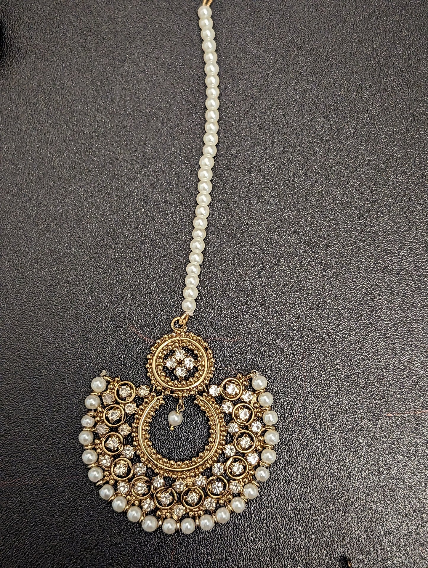 Pearl & Gold MathaPati/Tikka